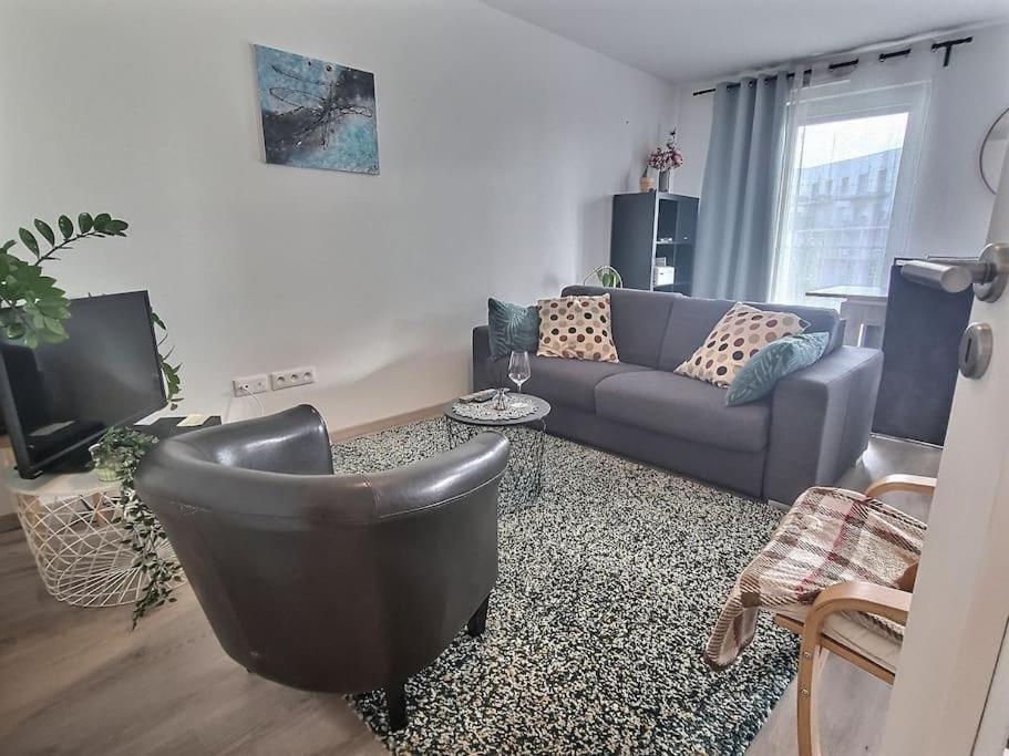 Superbe Appartement Avec 2 Balcons - Vue Sur La Cathedrale Environ 15 Min En Tram Straßburg Exterior foto